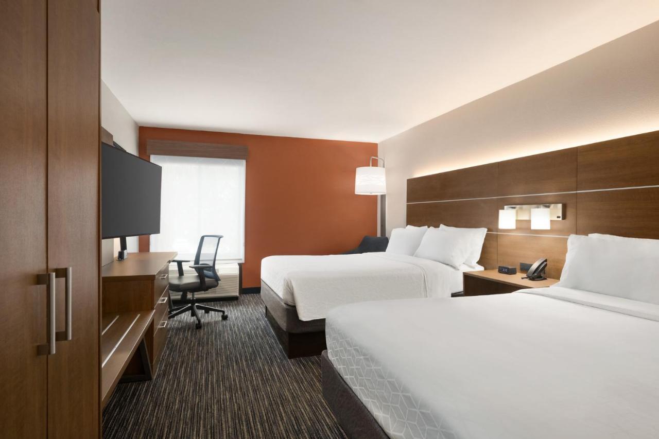 Holiday Inn Express Vero Beach-West I-95 By Ihg Екстериор снимка