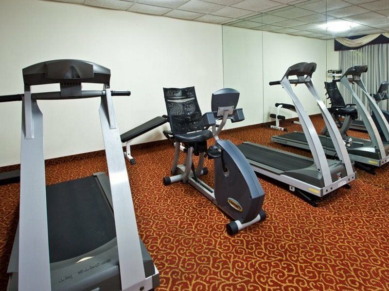 Holiday Inn Express Vero Beach-West I-95 By Ihg Екстериор снимка
