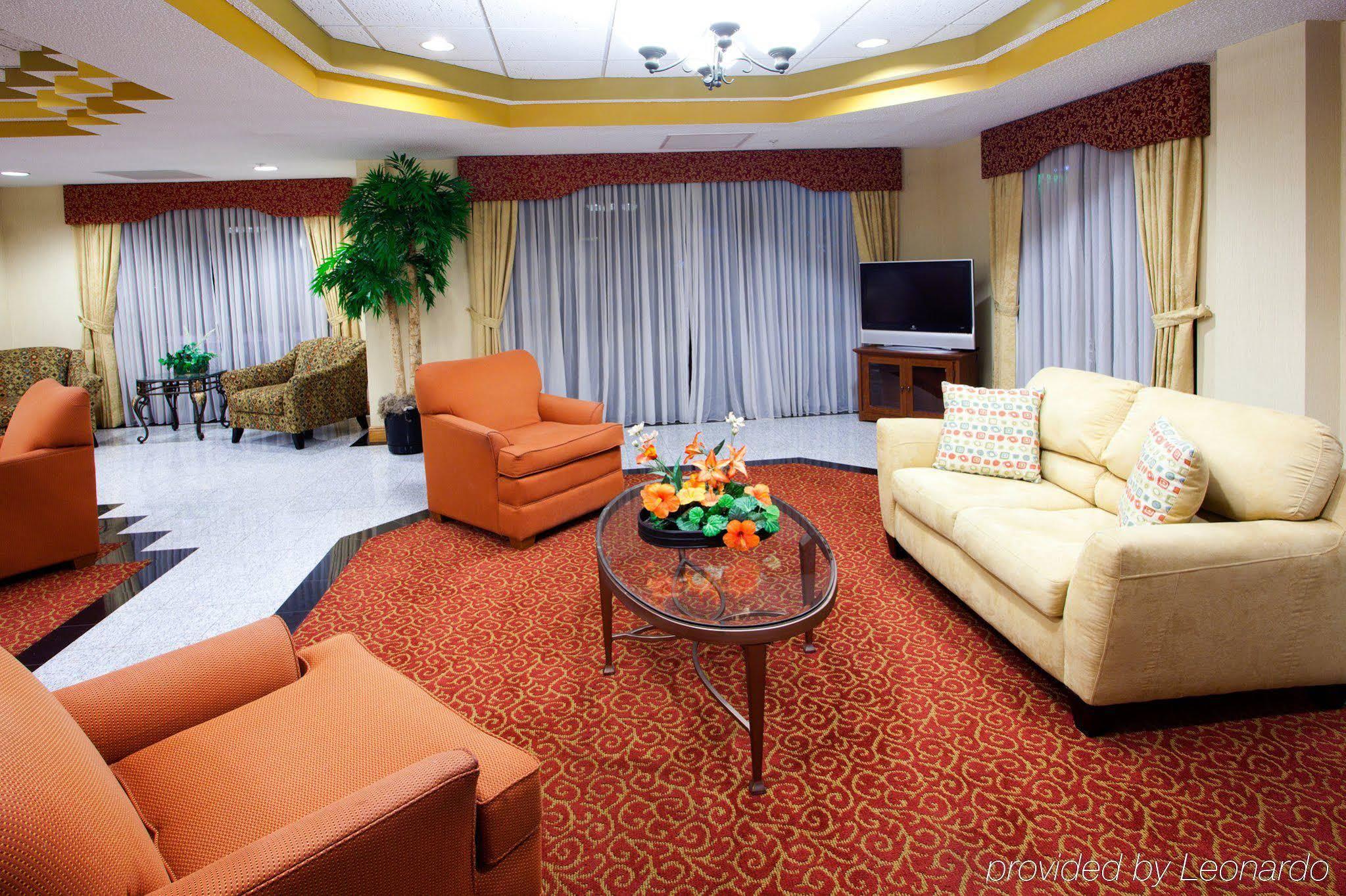 Holiday Inn Express Vero Beach-West I-95 By Ihg Екстериор снимка